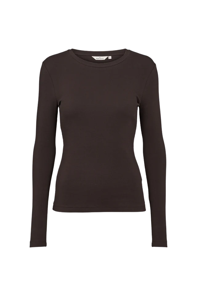 Basic Apparel - Ludmilla LS Tee, Chocolate Torte