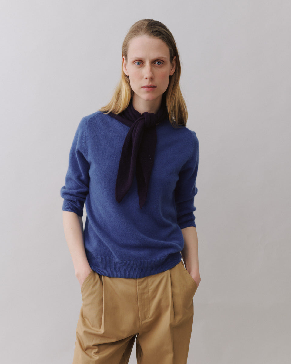 Beta Studios - Nilo Medium Triangle Scarf, Navy