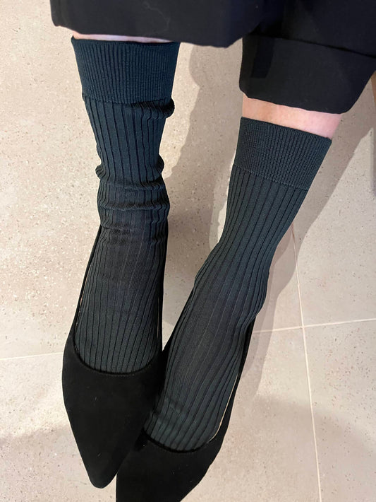 Mrs. Hosiery - Mrs. Silky Fine, Metal Grey
