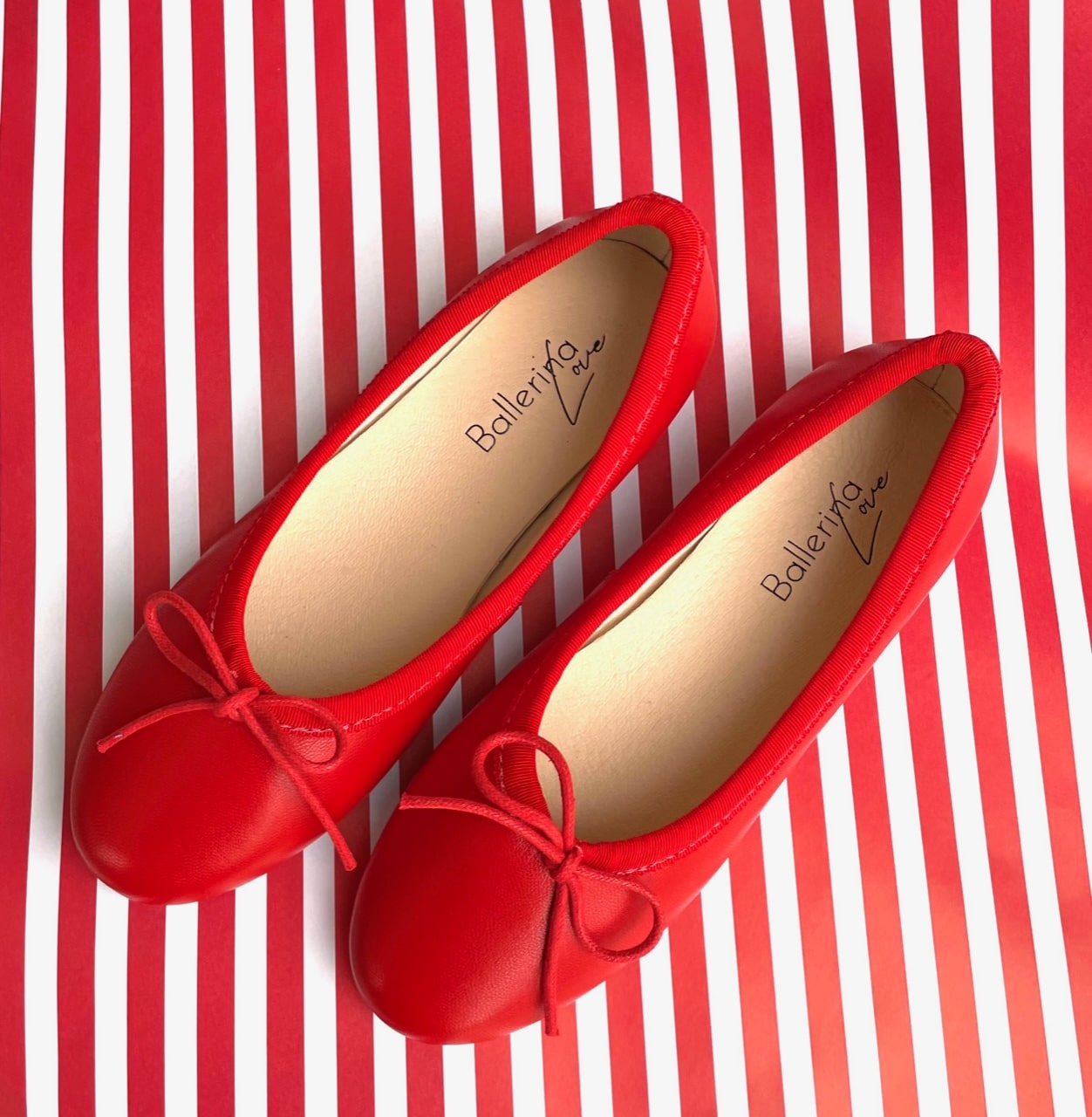 Ballerina Love - Ballerina, Red
