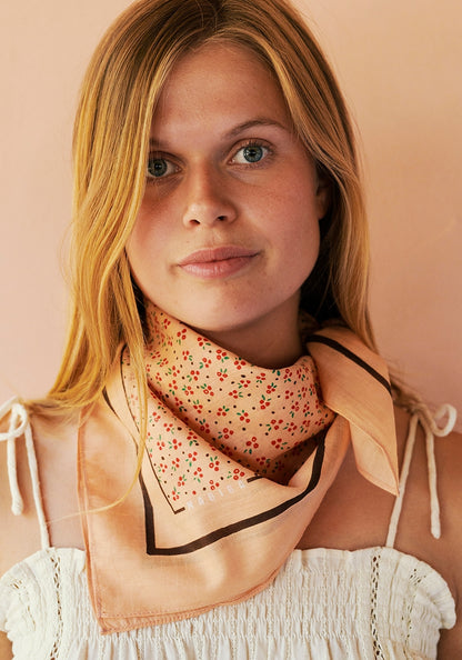 Habiba - Petite Berry Bandana, Almost