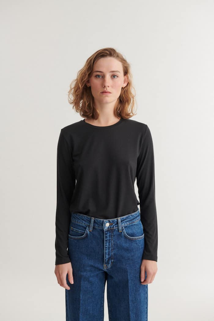 Basic Apparel - Jolanda LS Tee, Black