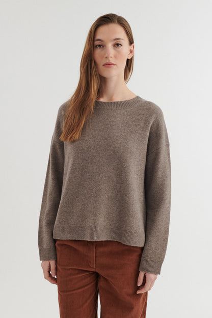 Basic Apparel - Liz O-Neck Sweater, Portobella