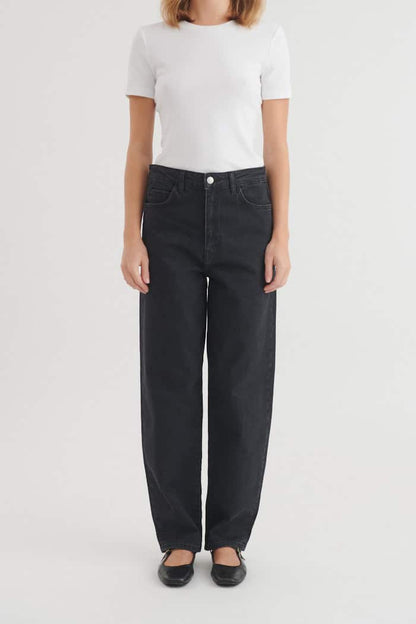 Basic Apparel - Ea Jeans, Black