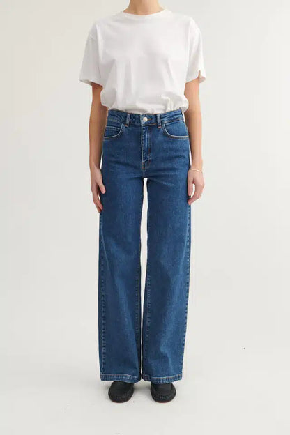 Basic Apparel - Enya Jeans, Mid Blue