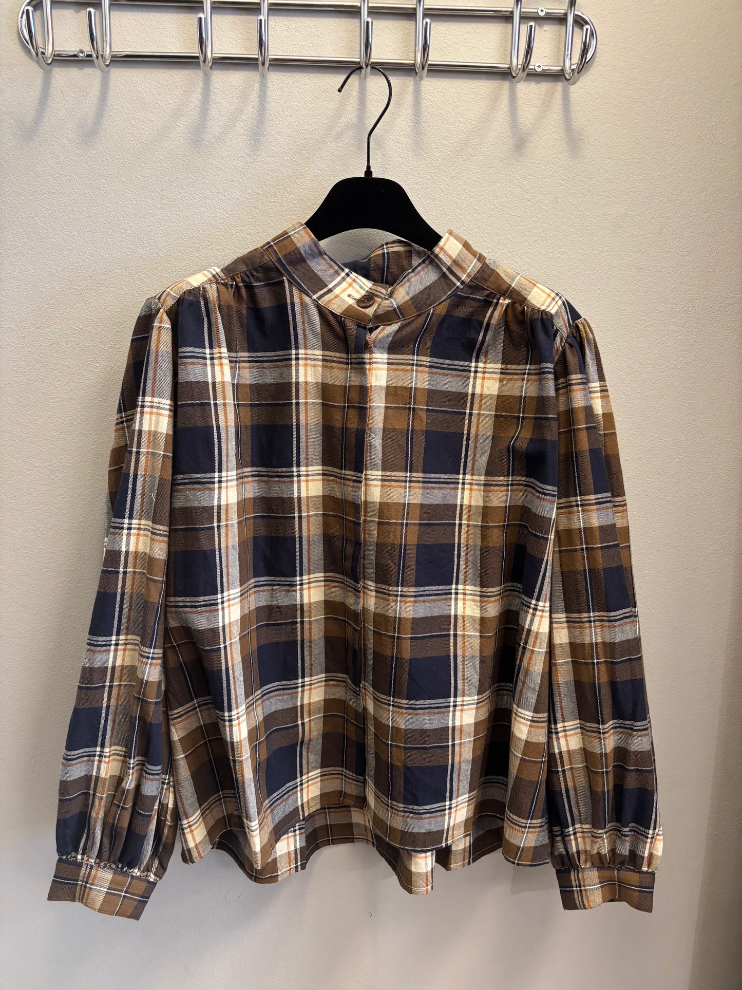Belle Piece - Milton Blouse, Hazelnut