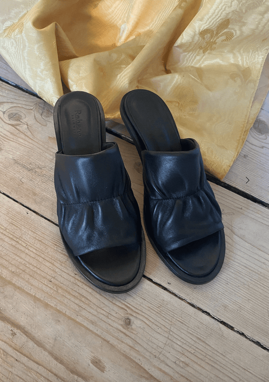 Rabens Saloner - Ginny Shoe Padded Strap Mule, Black