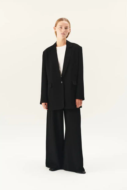 Rue De Tokyo - Cica Recycled Heavy Crepe Blazer, Black