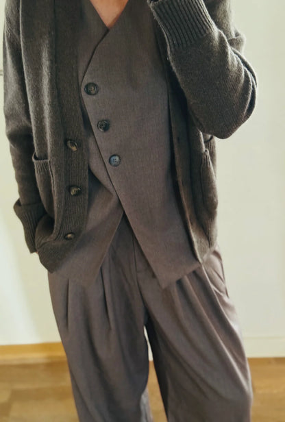 YIN Studio - CASSI Vest, Nougat
