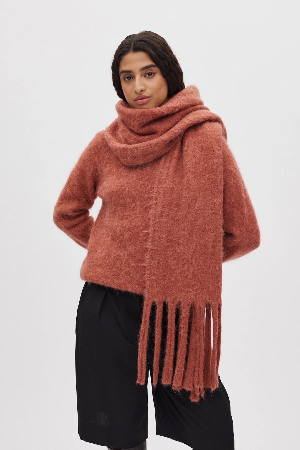 Rabens Saloner - Emillia Fluffy Knit Scarf, Redwood