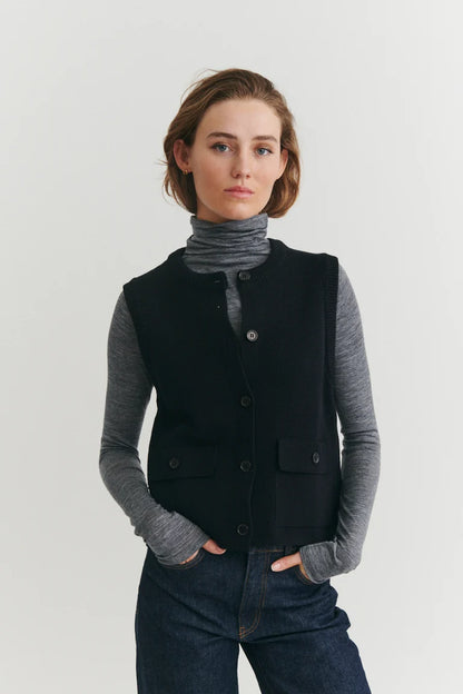 Basic Apparel - Sisa Vest, Black