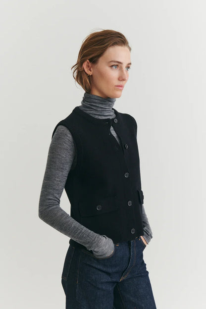 Basic Apparel - Sisa Vest, Black